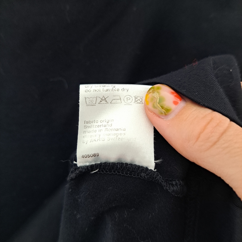 Akris Punto Essentials Jersey Square neck top black medium - Picture 10 of 11